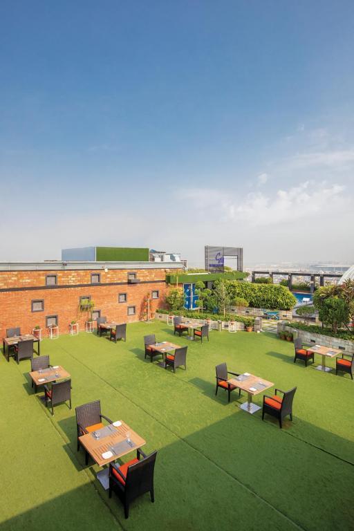 Dhaka Regency Hotel & Resort Екстер'єр фото