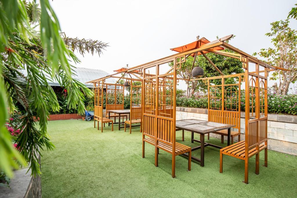 Dhaka Regency Hotel & Resort Екстер'єр фото