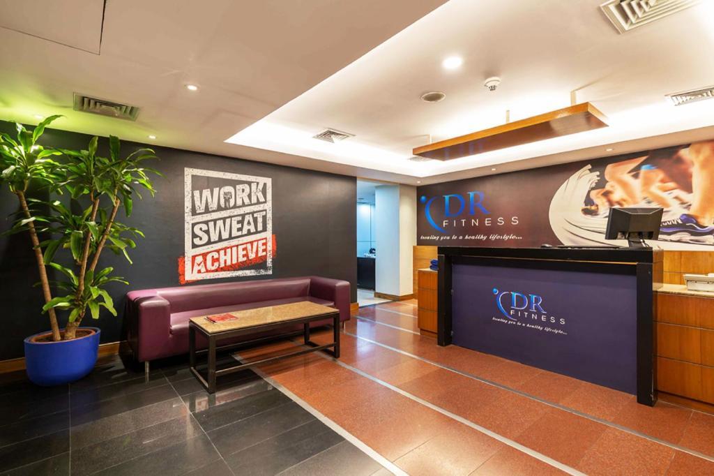 Dhaka Regency Hotel & Resort Екстер'єр фото